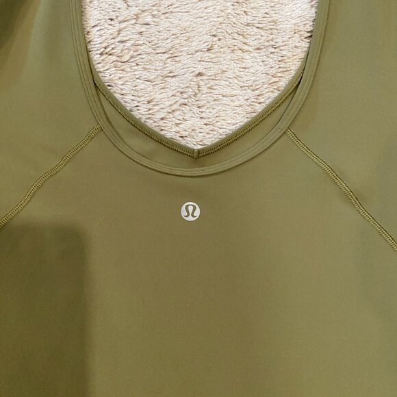 lululemon Align T-Shirt - Picture 4 of 4